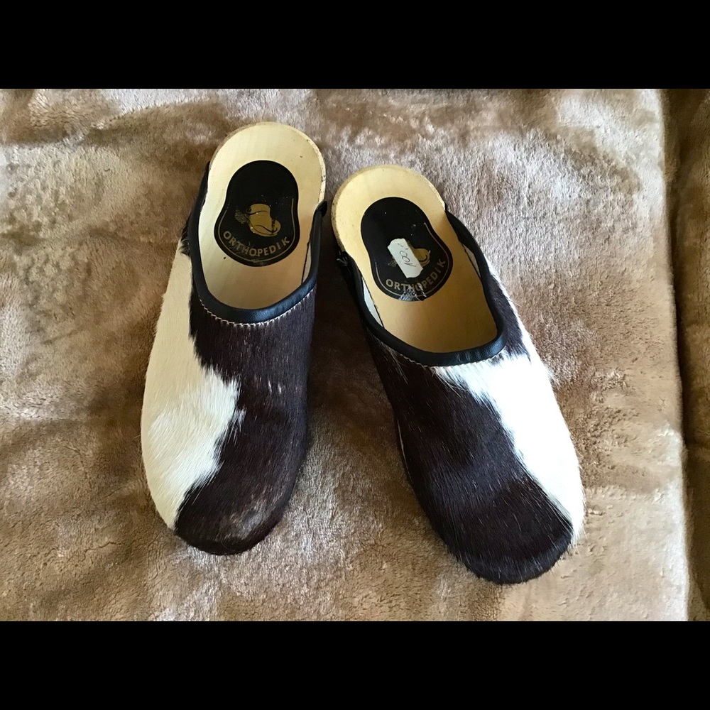 Clogs
